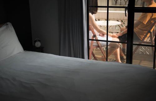 East District Bed & Breakfast | 被愛咖啡小旅館 Birdeye Garden