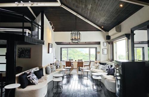 Ruifang Bed & Breakfast | 金石新月光 Gold Stone Crescent Moon Light