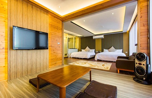 Luodong House | 馥蔓香草