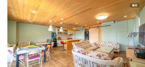 Xinyi House | 騎馬打仗民宿