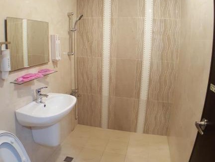 Budai Hotel | 龍園旅館Long Yuan Hotel