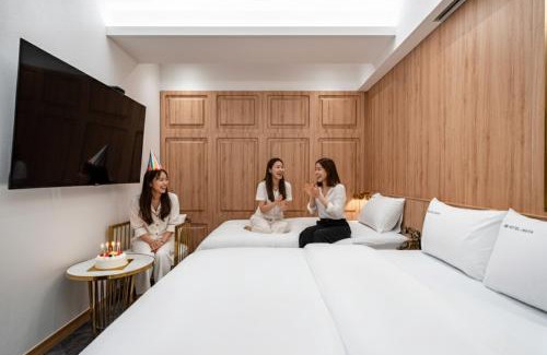 Yeongtong-gu Hotel | 인스타 호텔-본점 InstaHotel-MainBranch
