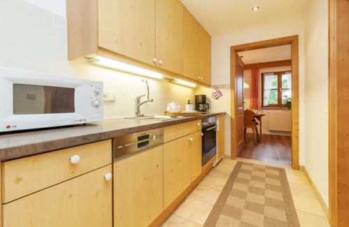Entfelden Apartment | (01) Komfortable Drei-Raum-Ferienwohnung, Küche und Balkon