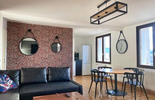 Cret de Roc Apartment | 014 CHIC & COZY LARGE DUPLEX APARTMENT 76m2 WIFI SMART TV NETFLIX & PANORAMIC VIEW