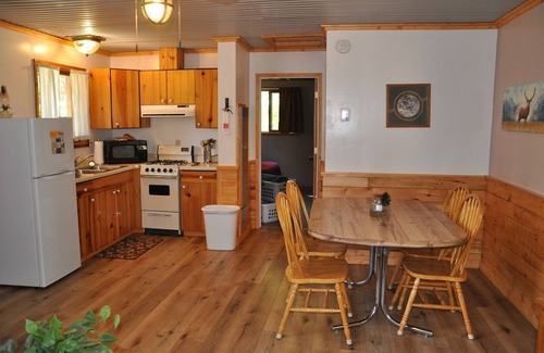 Bayfield Cabin | 02) The Hunting Cabin