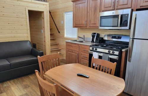 Valle Cottage | 076 Tiny Home near Grand Canyon South Rim Sleeps 8