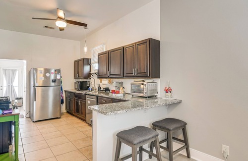 Galveston House | 1/2 Mi to Cruise Port! Galveston Retreat w/Yard.