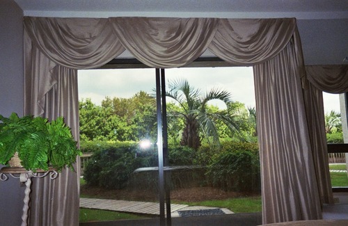 Litchfield by the Sea House | #1 200 STEPS Bed to BEACH OCEANFRONT LUXURY 6 Guests. PREMIER PROPERTY and HOST