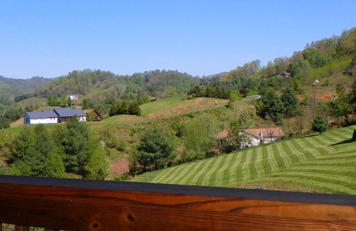Vilas Cabin | 1 Appalachian Sky - Beautiful home with hot tub, amazing views, pool table, theater room!