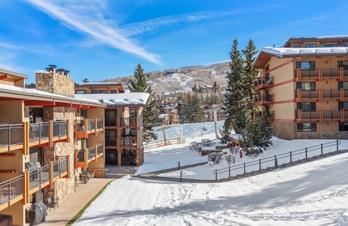 Snowmass Village Condo | 1 Bdrm and Loft 2 Bath Stonebridge Condos 724/Pet Friendly, see desc for policies