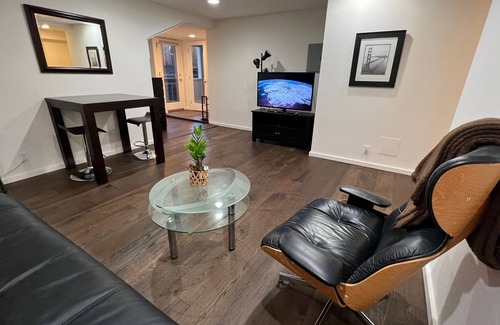 Ladera Cabin | 1 bed/1 bath private suite close to Stanford