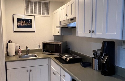Ladera Cabin | 1 bed/1 bath private suite close to Stanford