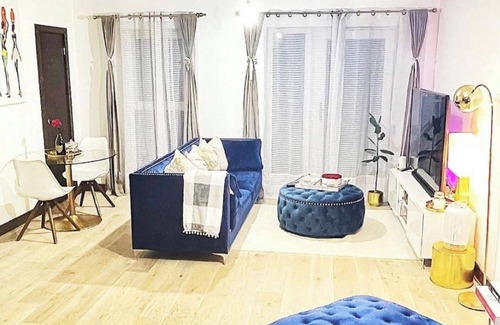 Dartford Apartment | 1 Bed Apartment Sleeps 2 - Free Parking -