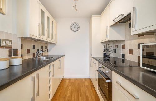 Canonbury Apartment | 1 Bed Flat by St Katharine Docks