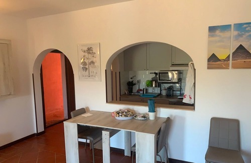 Punta De Su Turrione House | 1 Bed House Sleeps 2 - Pets, Garden, Parking, Wifi
