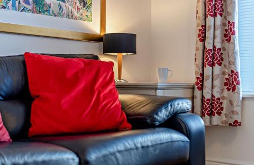 Keswick House | 1 Bed in Keswick SZ127