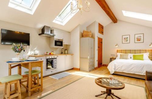 Beeley House | 1 Bed in Stanton Lees 89283