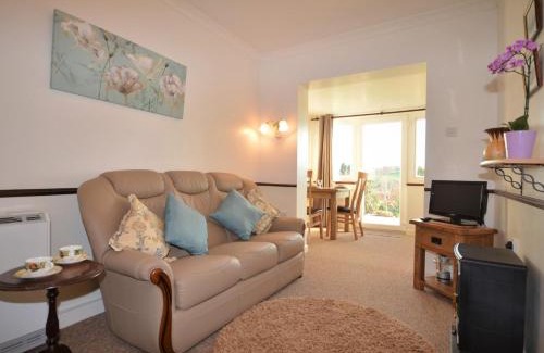 Tavistock House | 1 Bed in Tavistock OTWIN