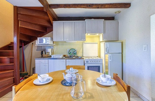 Castelnau-de-Mandailles House | 1 bedroom accommodation in Castelnau d Mandailles