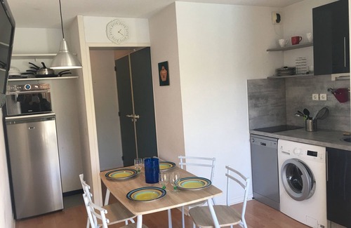 Vieux-Boucau-les-Bains Apartment | 1-bedroom apartment, lakeside, Le Boucanier residence, 5 minutes from the ocean