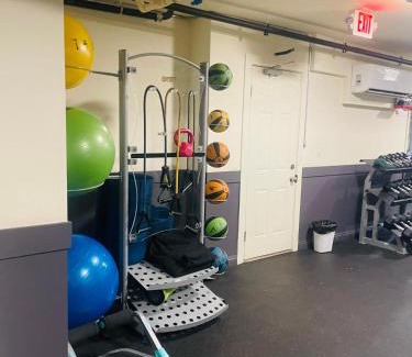 Westlake Apartment | 1 Bedroom 1 Bathroom Near Crypto Center