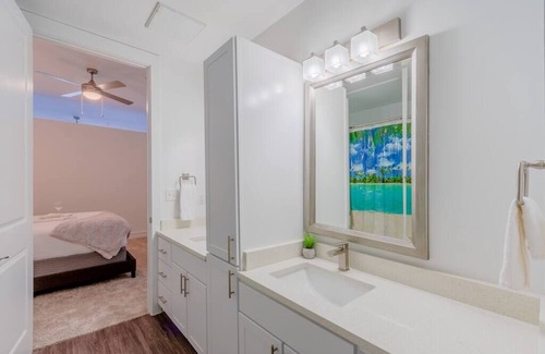 Cityplace Apartment | 1 bedroom 2 beds Dallas with parking uptown Dallas