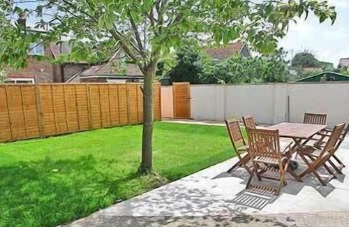 Rustington Cottage | 1 bedroom accommodation in Rustington, near Littlehampton