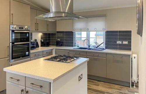 Kilwinning Cottage | 1 bedroom accommodation in Kilwinning