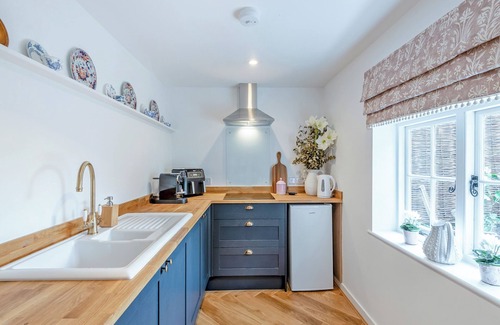 Tenterden Cottage | 1 bedroom accommodation in Wittersham, near Rye