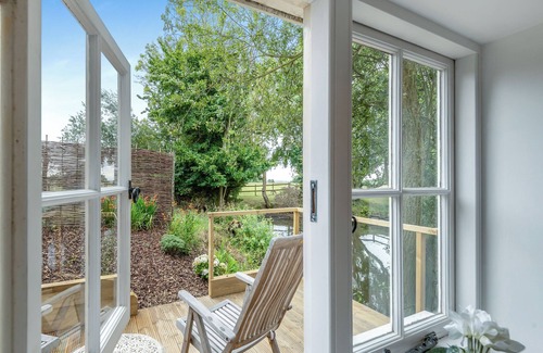 Tenterden Cottage | 1 bedroom accommodation in Wittersham, near Rye