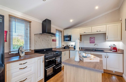 Dumfries Ski Chalet | 1 bedroom accommodation in Dumfries, Dumfries & Galloway