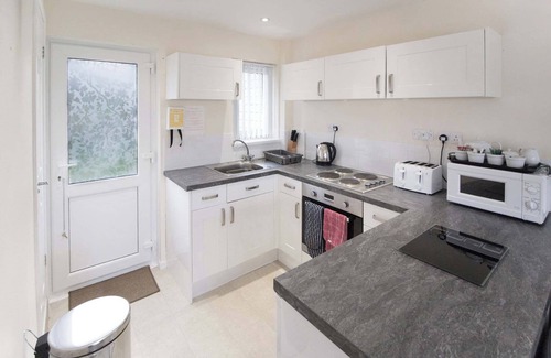 Seaview Cottage | 1 bedroom accommodation in Seaview
