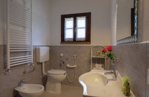 Montescudaio Other | 1 Bedroom Agritourism property in Montescudaio