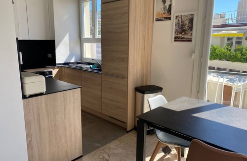California - Pezou Apartment | 1 Bedroom Apartment in Cannes