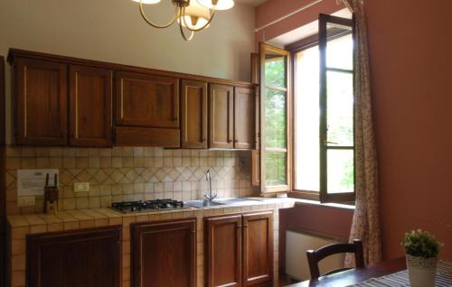 Montone Apartment | 1 Bedroom Awesome Apartment In Montone