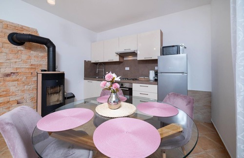 Valbandon Apartment | 1 bedroom cozy apartment in Valbandon