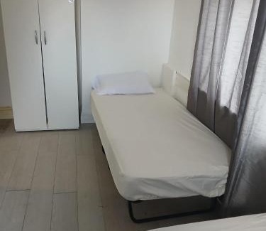 Clementswood Apartment | 1 bedroom flat in Ilford