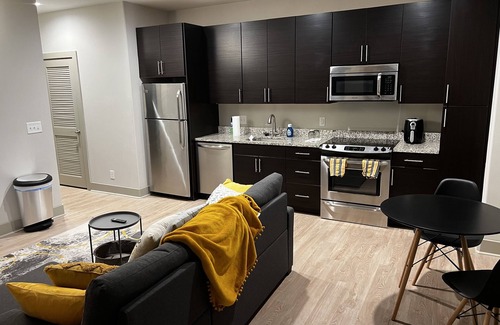 Downtown Baltimore Apartment | 1 Bedroom Harbor View