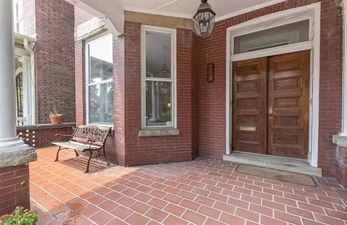 Ghent House | 1-Bedroom in Historic Victorian Home - Shared Bath, Unit #5