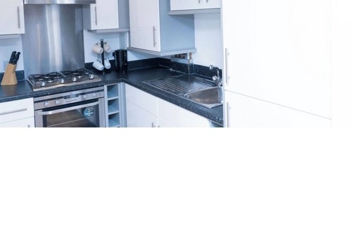 Redbridge Apartment | 1 bedroom Luxury Apartment Gants-Hill in Illford