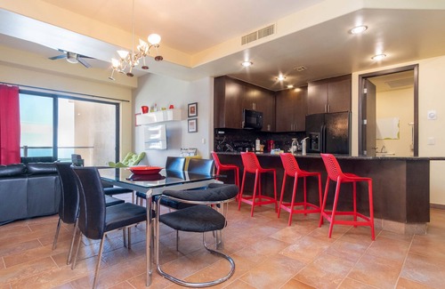 Puerto Penasco Condo | 1 bedroom Martini Time Condo with wall bed, sofa bed & amazing beach view!