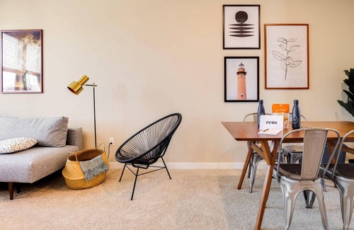 Milpitas House | 1 Bedroom near Downtown Milpitas