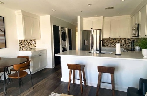 North Topsail Beach Condo | 1-Bedroom Oceanfront Villa, Topsail Island, Villa Capriani