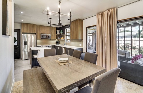 Indialantic House | 1 Block to Beach & Eats: Modern Indialantic Apt
