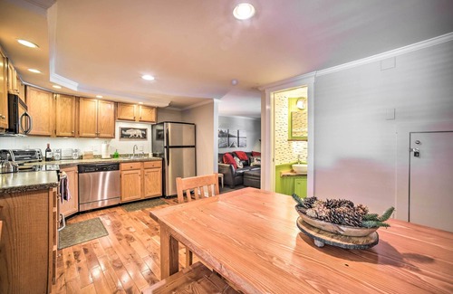 Hillcrest Apartment | 1 Block to Downtown: Cozy Condo by Mirror Lake