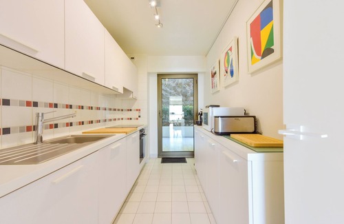 Cannes La Bocca Apartment | 1-Br. apartment, calm, sea view, pool and parking garage