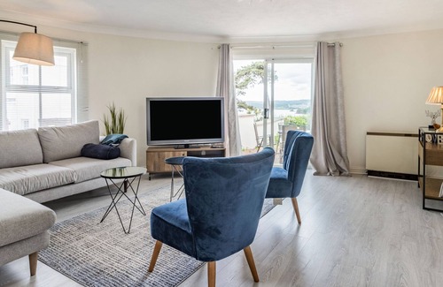 Roundham Apartment | 1 HIGHCLIFFE MEWS, family friendly, with a garden in Paignton