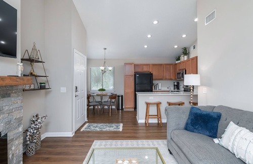 Palmetto Dunes House | 1-Level End Unit Villa with Picturesque Nature Views