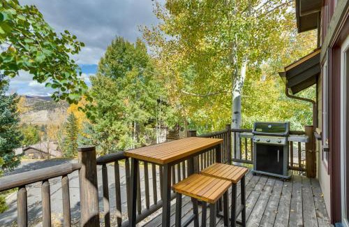 Edwards House | 1 Mi to Beaver Creek Resort Townhome with Hot Tub
