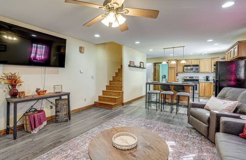 Ridgeville Corners House | 1 Mi to Main St! Family Farmhouse in West Unity